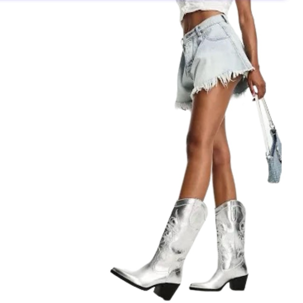 Vegan Leather Silver Western Cowboy Boots